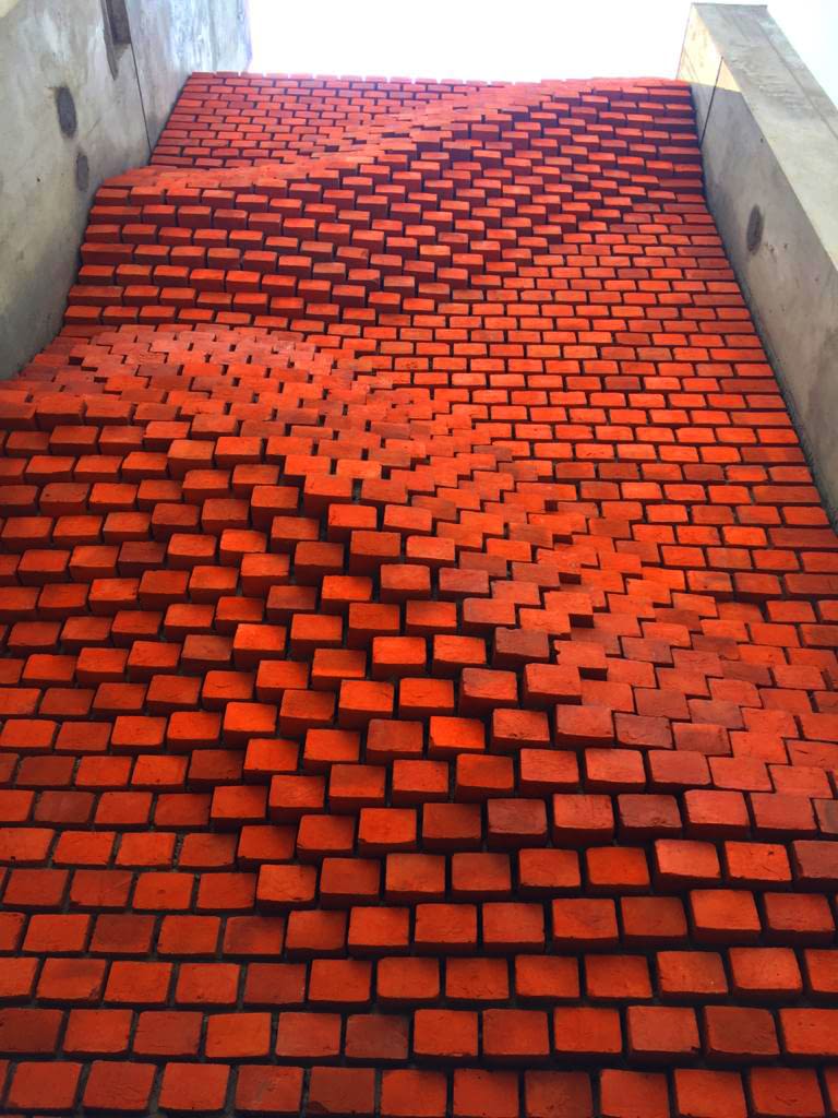 Fishtail – Brick Facade – Aligndl
